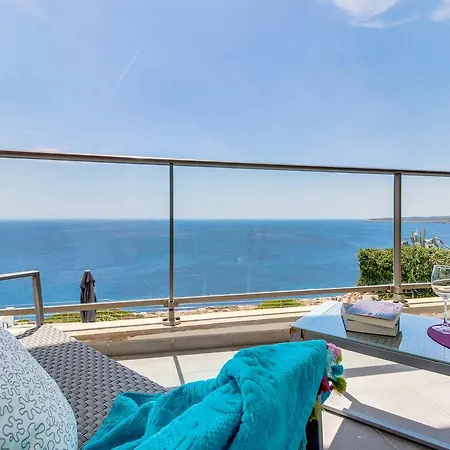 Azul Villa *